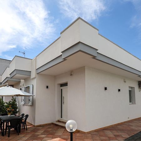 Casa Vacanze Nonnofiore Leverano Extérieur photo